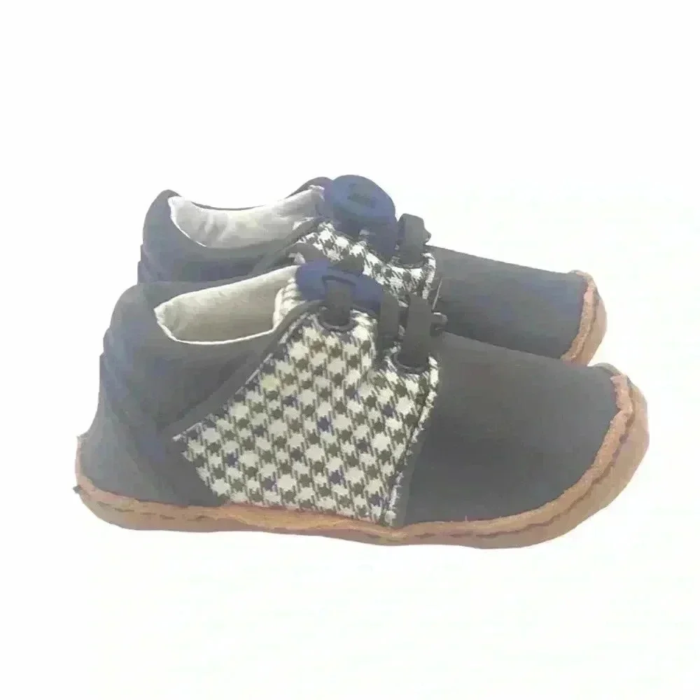 RILEYROOS RAVE DESERT SNEAKERS BABY SHOES 6-12 MONTHS LEATHER NEW IN BOX